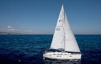 Whitsundays Yacht Charter: Bavaria Cruiser 45 Monohull From $5,695/week 4 cabin/3 head sleeps 8