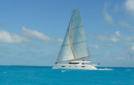 Sailing the Salina 48