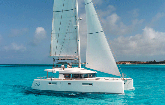 Bahamas Yacht Charter: Lagoon 52 Catamaran From $12,320/week 6 cabin/6 head sleeps 12/14 Air Conditioning,