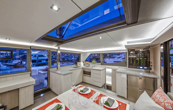 Salon and galley of the Leopard 454
