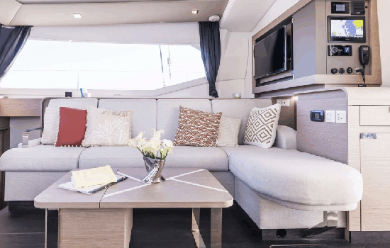 Salon of the Aura 51