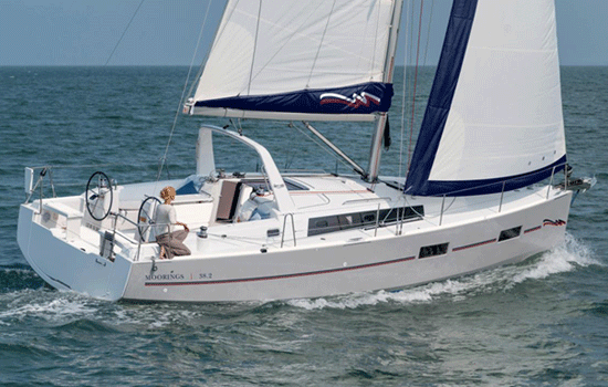 Belize Yacht Charter: Beneteau 38.2 Monohull From $2,899/week 2 cabins/2 head sleeps 4/6 Dock Side