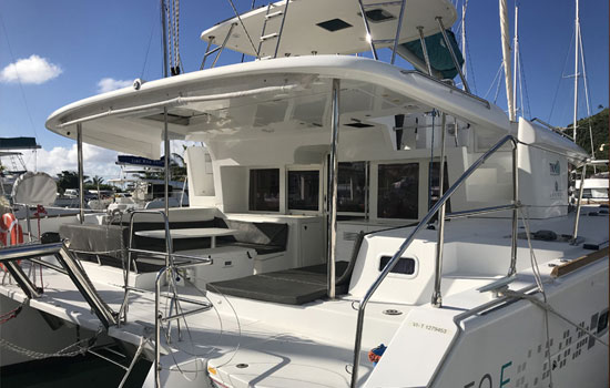 Cockpit of the beautiful Lagoon 450 F