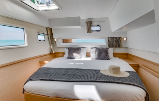 The Lagoon 42 features 4 double cabins