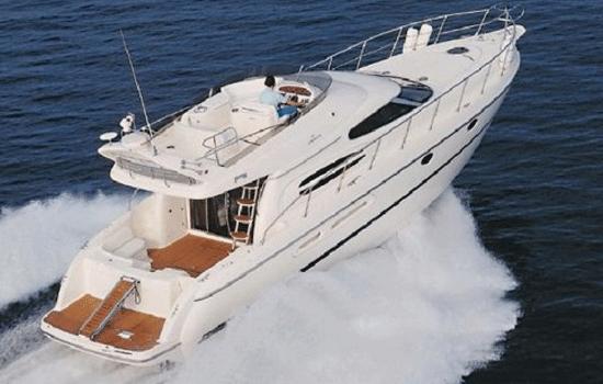 Cruising aboard the beautiul Leopard 51