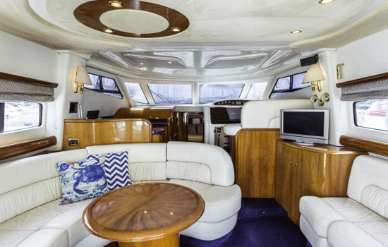 Spacious salon of the Leopard 51