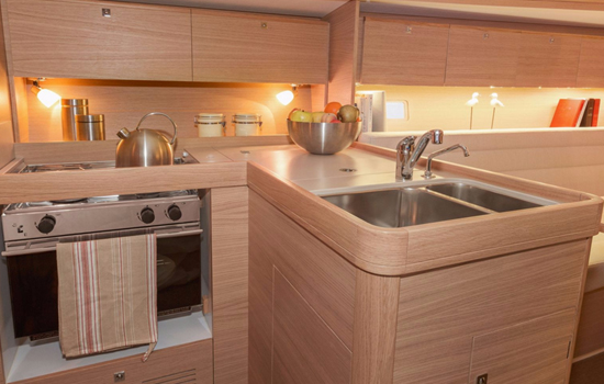 Dufour 350 has a well equipped galley