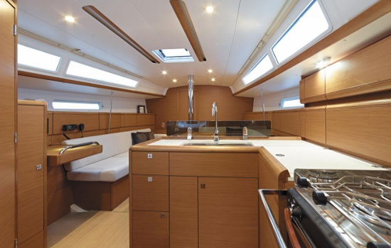 Salon and Galley of the Sun Odyssey 389