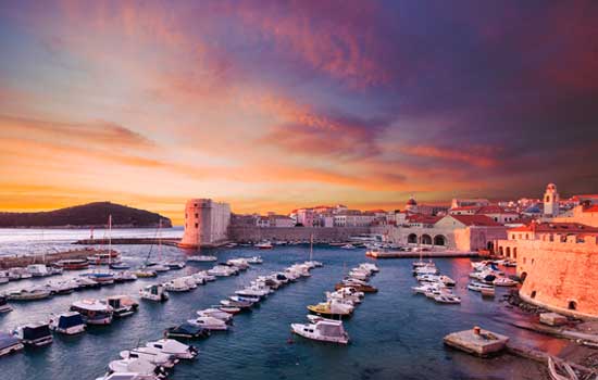 Spectacular sunset in Dubrovnik