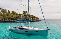 Greece Yacht Charter: Beneteau 41.1 Monohull From $2,660/week 3 cabin/2 head sleeps 6/8 Dockside Air