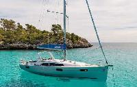 Greece Yacht Charter: Beneteau 41.1 Monohull From $4899/week 3 cabin/2 head sleeps 6/8 Dockside Air