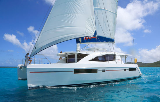 The stunning Leopard 4800