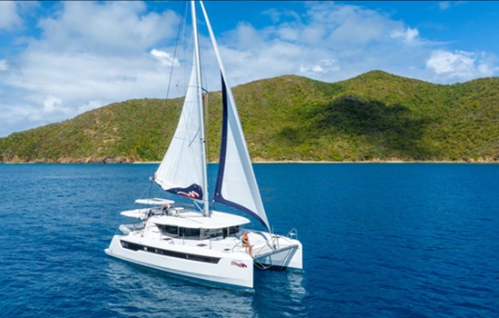 The Leopard 4600 underway