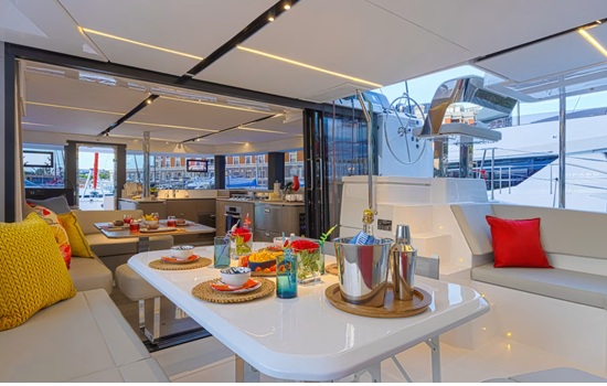Dining table on the cockpit of the Leopard 4600