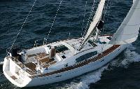 Italy Yacht Charter: Beneteau 41.3 Monohull From $2,695/week 3 cabin/2 head sleeps 6/8 Dock Side