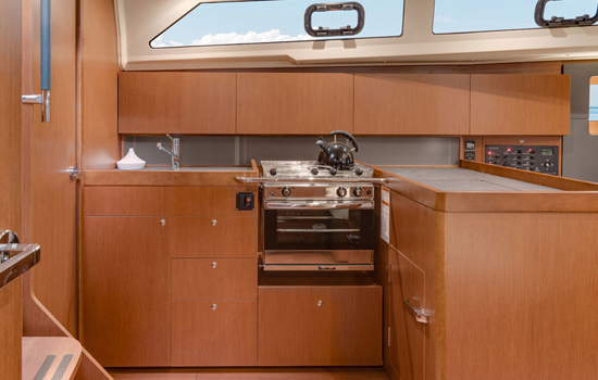 Galley of the Oceanis 41.1