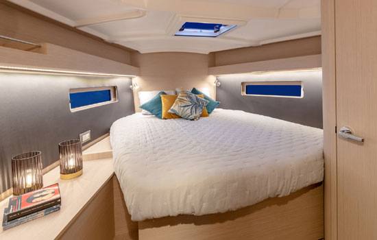 The Beneteau 42.3 features 3 double cabins