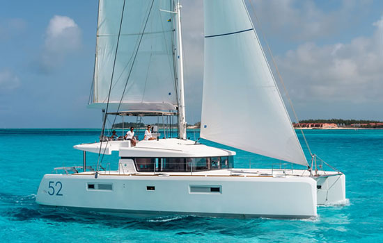 The beautiful Lagoon 52