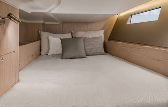Oceanis 41.1 features 3 double cabins