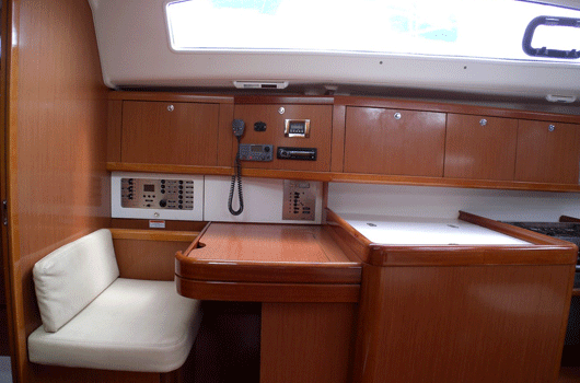 Beneteau 41.3