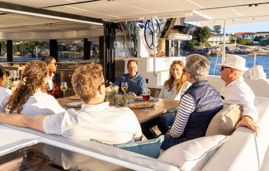 Cockpitt of the Leopard 5200