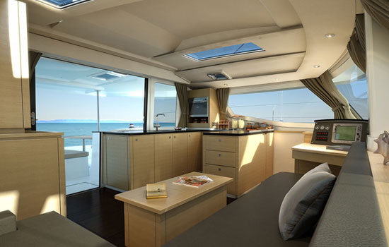 Spacious and comfortalbe salon of the Helia 44