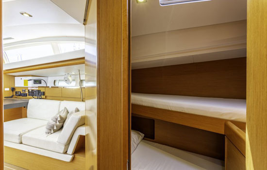 Interior of the Jeanneau 44 DS