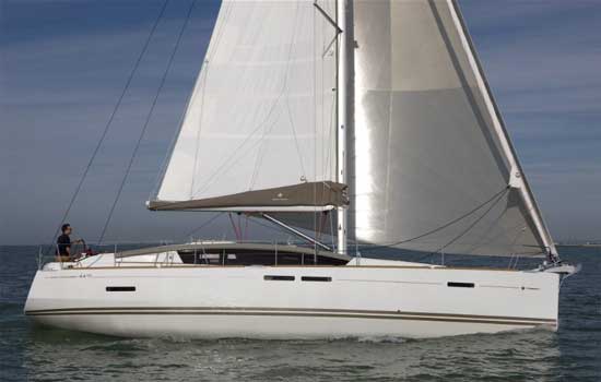 The beautiful Jeanneau 44 DS