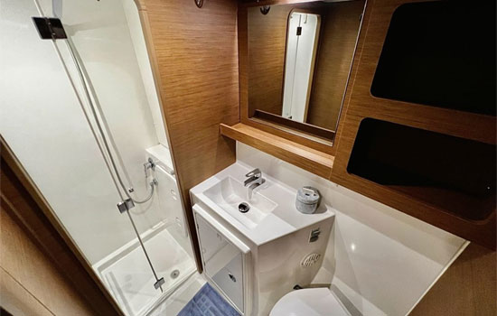 Each cabin has its own bathroom with a private shower