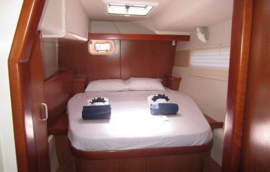 The Loepard 46 features 4 double cabins