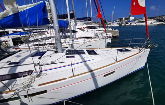 The Sun Odyssey 479