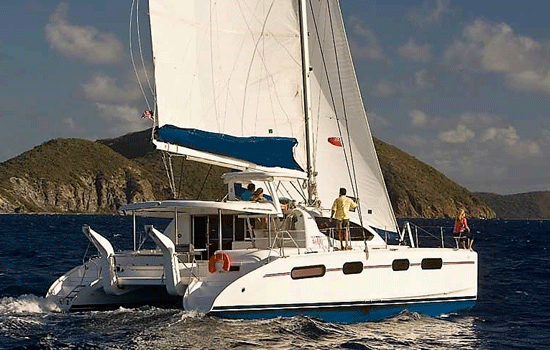 Sailing the Leopard 46