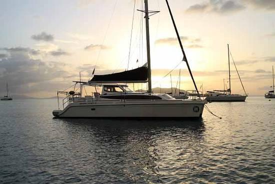 Gemini Legacy 35 on the water